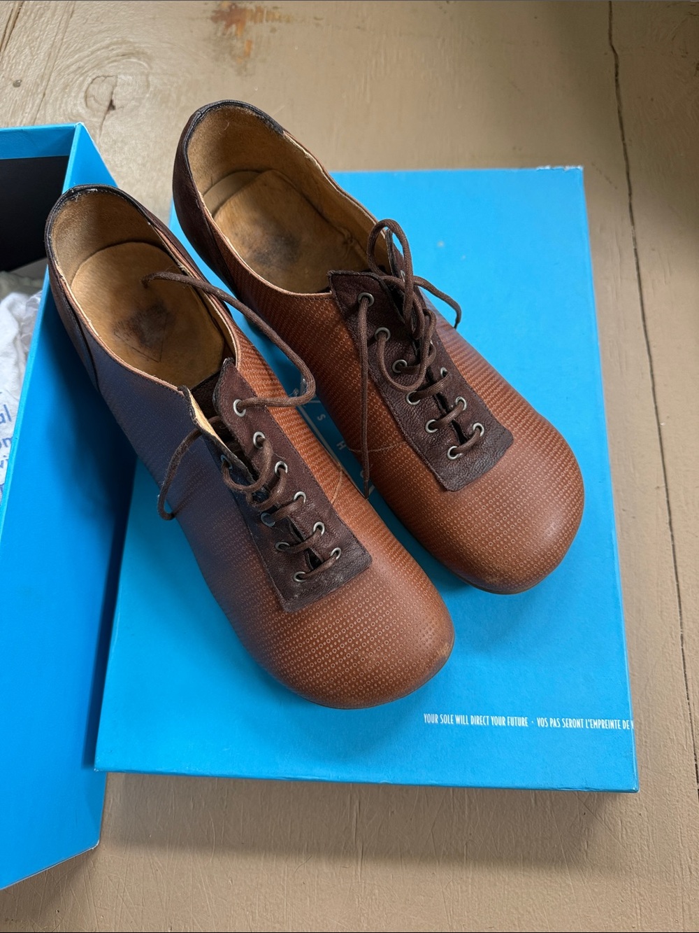 John Fluevog Two-Tone Brown Lace-Up Oxfords Heels